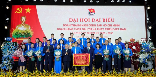 - Ảnh 3. - Ảnh 3.