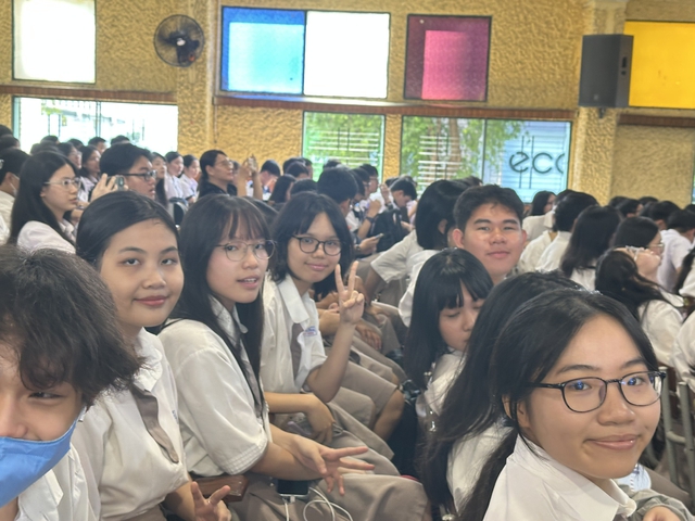 TP.HCM tổ chức thi chọn đội tuyển thi học sinh giỏi quốc gia 12 môn - Ảnh 1.