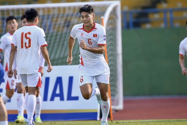 Xuất hiện nhiều tình tiết lạ trước thềm trận đội tuyển Việt Nam đấu Nepal - Ảnh 3. Xuất hiện nhiều tình tiết lạ trước thềm trận đội tuyển Việt Nam đấu Nepal - Ảnh 3.