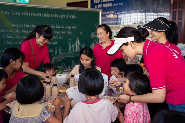 Bếp thiện nguyện Từ T&acirc;m - Ảnh 15.