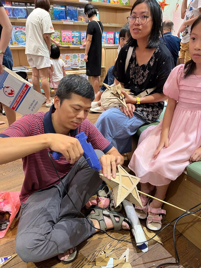 H&oacute;a th&acirc;n cho r&aacute;c - Ảnh 2.