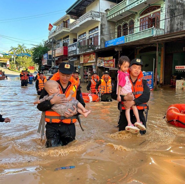 Hơn 222.000 ngôi nhà của 4 tỉnh miền Bắc 'chìm' trong cơn lũ lịch sử - Ảnh 3.