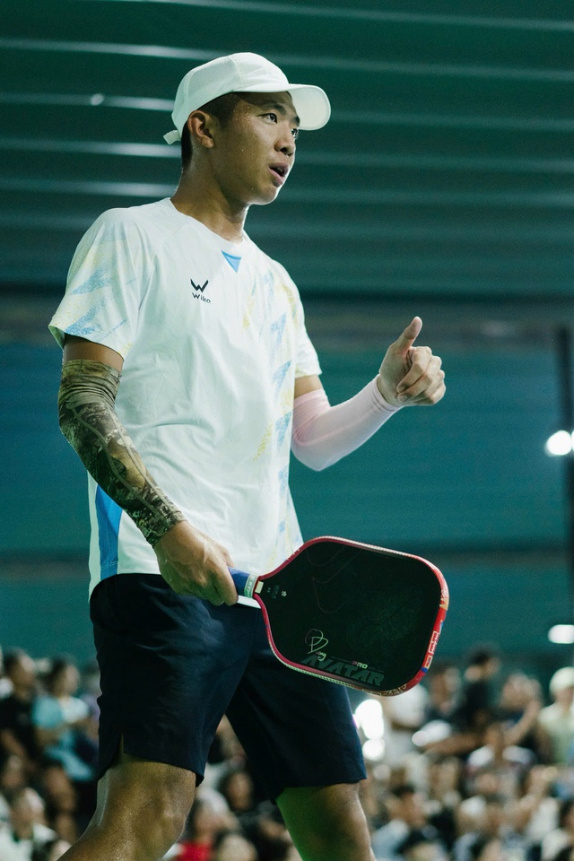 Hai VĐV pickleball Quang Dương v&agrave; Vinh Hiển chung tay c&ugrave;ng đồng b&agrave;o v&ugrave;ng lũ miền Bắc - Ảnh 2.