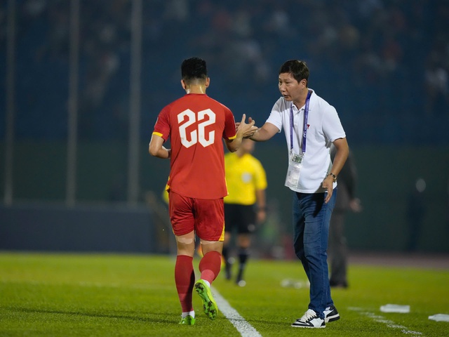 Lịch thi đấu lượt về vòng loại Asian Cup: Chờ Việt Nam qua mặt Malaysia, gặp Nepal ngày nào?- Ảnh 2. Lịch thi đấu lượt về vòng loại Asian Cup: Chờ Việt Nam qua mặt Malaysia, gặp Nepal ngày nào?- Ảnh 2.