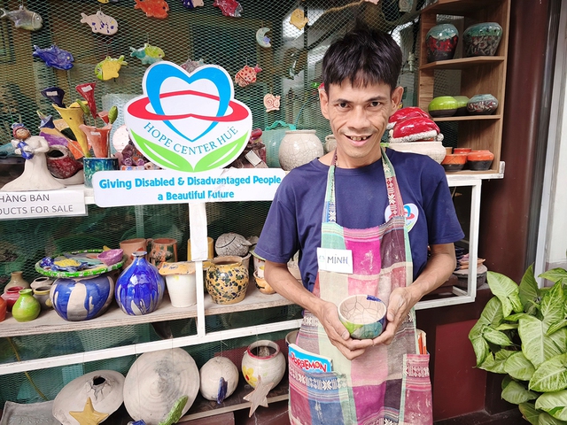 Gốm Raku và những nghệ nhân đặc biệt- Ảnh 4. Gốm Raku và những nghệ nhân đặc biệt- Ảnh 4.