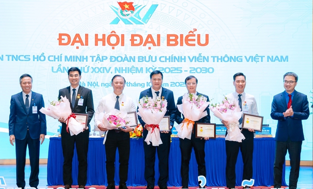 Anh Nguyễn Quang Long tái đắc cử Bí thư Đoàn Thanh niên VNPT - Ảnh 4.