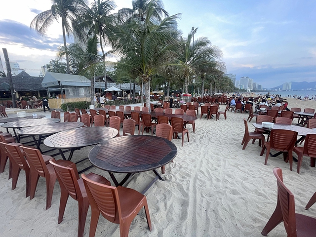 Cởi tr&oacute;i quy hoạch, trả lại kh&ocirc;ng gian biển cho Nha Trang - Ảnh 3.