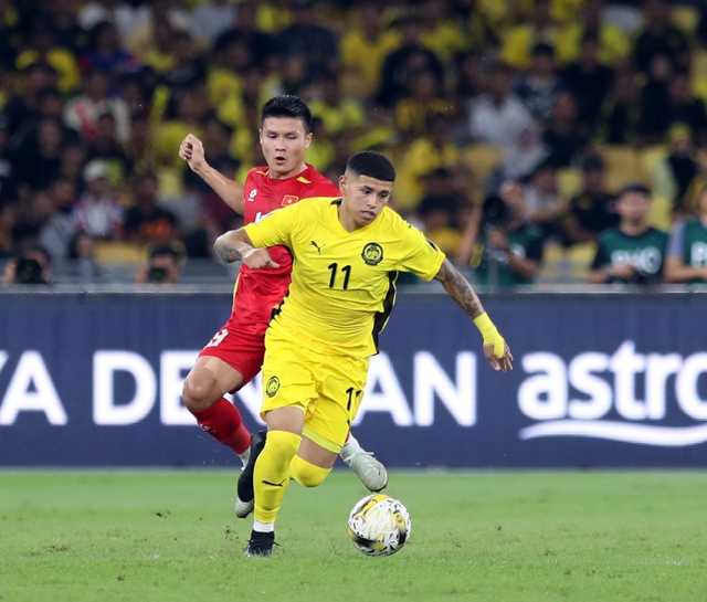 Cầu thủ nhập tịch lậu gửi thông điệp ‘ẩn ý’ sau phiên điều trần với FIFA, Malaysia càng nóng ruột- Ảnh 1. Cầu thủ nhập tịch lậu gửi thông điệp ‘ẩn ý’ sau phiên điều trần với FIFA, Malaysia càng nóng ruột- Ảnh 1.