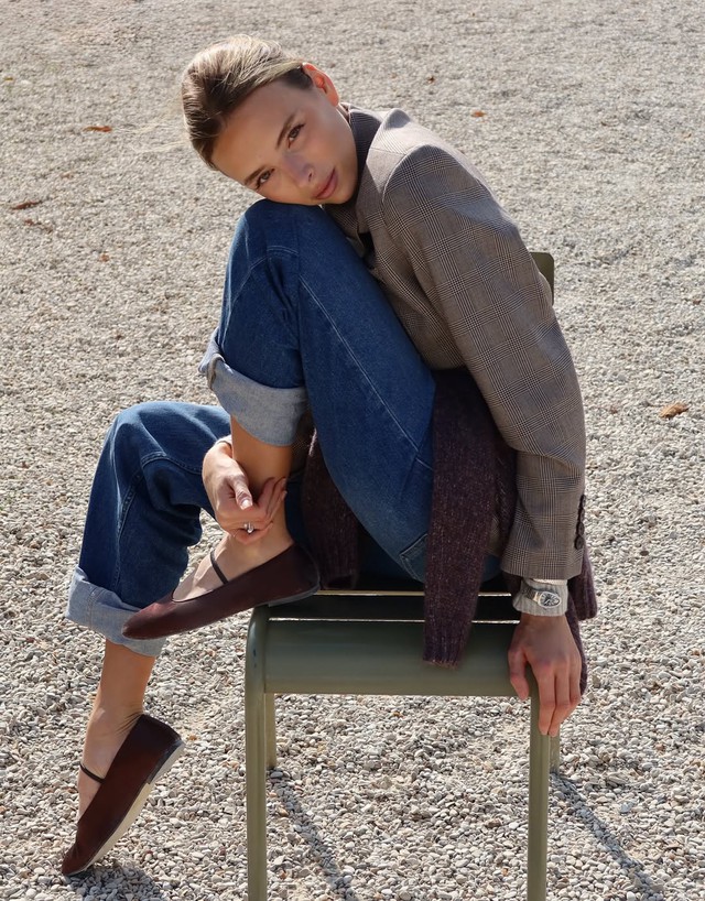 Blazer cổ điển sành điệu cho mọi outfit - Ảnh 5.