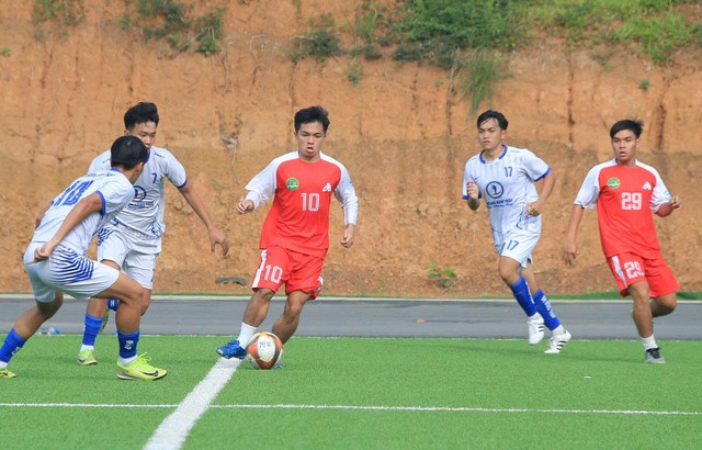 Bảng C tử thần, đội Trường ĐH Thủy Lợi đại chiến Trường ĐH Đồng Th&aacute;p- Ảnh 5.