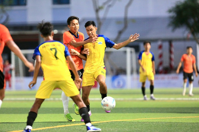 Bảng C tử thần, đội Trường ĐH Thủy Lợi đại chiến Trường ĐH Đồng Th&aacute;p- Ảnh 7.