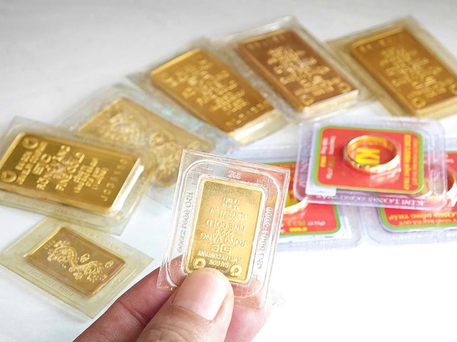 1 tháng bỏ độc quyền: Chưa có thêm thương hiệu vàng miếng mới- Ảnh 1.