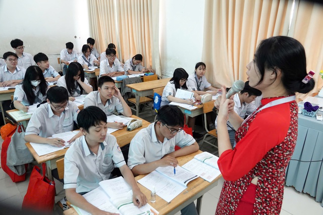 Lý do cần có hệ số lương đặc thù với nhà giáo - Ảnh 2.