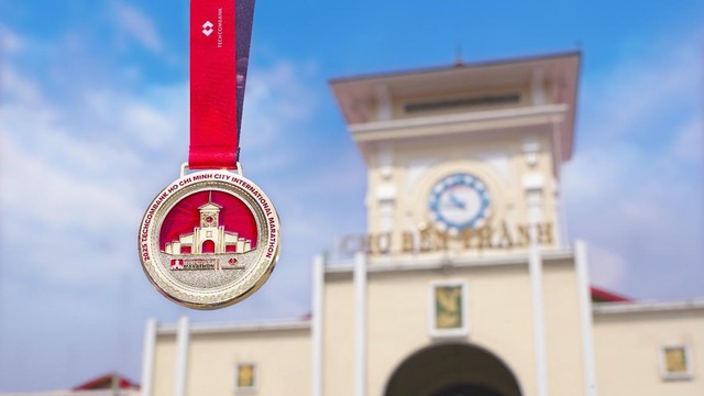 Công bố vật phẩm Giải Marathon quốc tế TP.HCM Techcombank mùa thứ 8- Ảnh 2.
