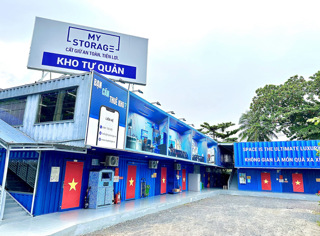 Người đàn ông Mỹ tái chế container cũ, làm nhà kho cho thuê ở Việt Nam- Ảnh 3. Người đàn ông Mỹ tái chế container cũ, làm nhà kho cho thuê ở Việt Nam- Ảnh 3.