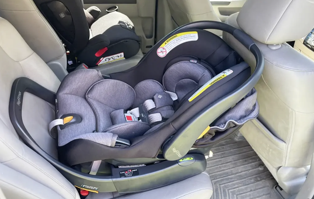 Từ 2026 chở trẻ em trên ô tô phải có ghế an toàn, nên chọn loại nào?- Ảnh 1. Từ 2026 chở trẻ em trên ô tô phải có ghế an toàn, nên chọn loại nào?- Ảnh 1.