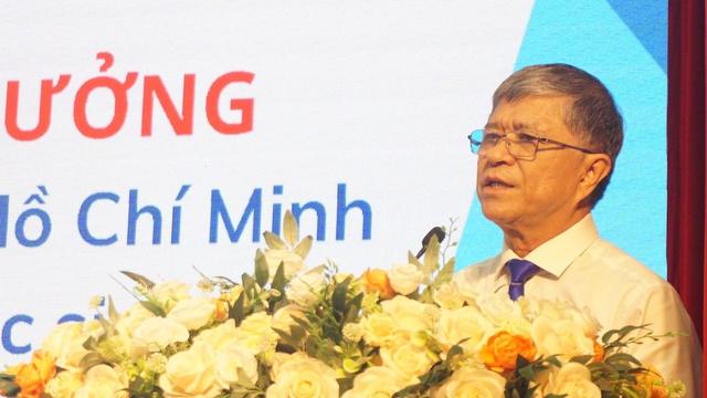 Thần tượng 'n&agrave;ng ti&ecirc;n c&aacute;' &Aacute;nh Vi&ecirc;n, nữ sinh li&ecirc;n tiếp gi&agrave;nh huy chương v&agrave;ng bơi lội- Ảnh 3.