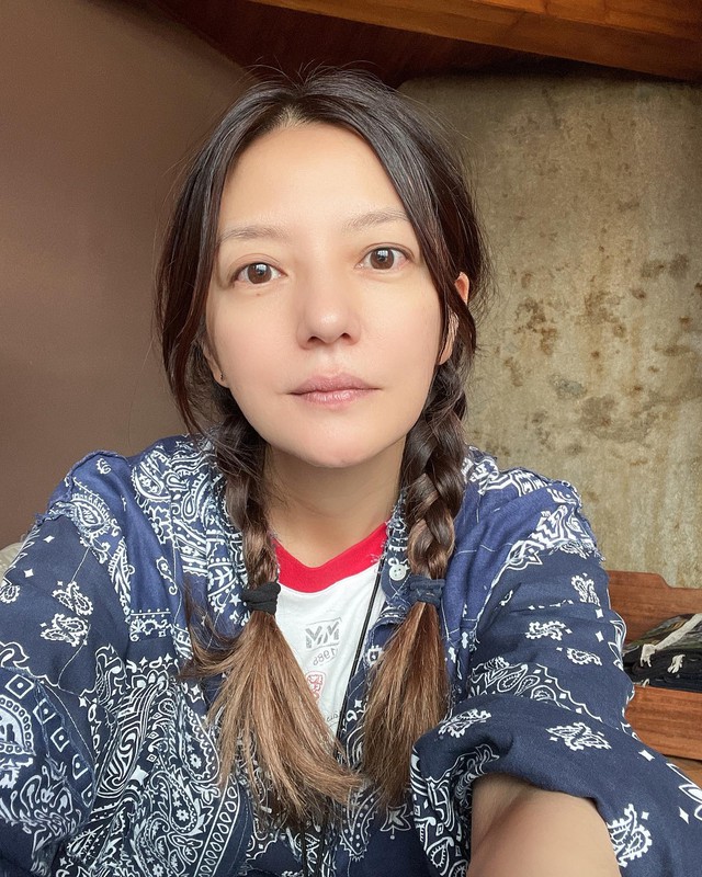 Triệu Vy 'đáp trả' tin đồn qua đời vì ung thư - Ảnh 2.