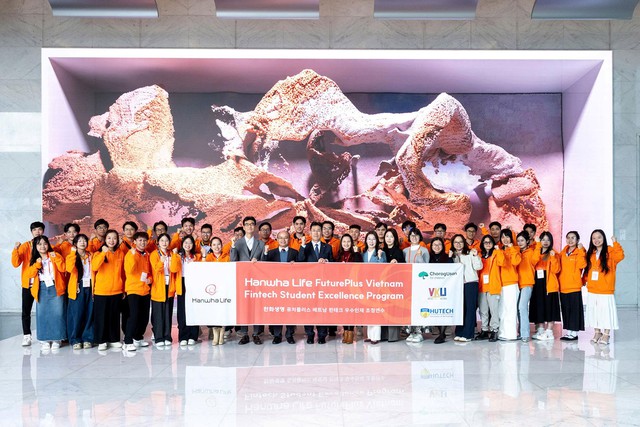 Hanwha Life tổ chức chuyến thực tế tại Hàn Quốc, chắp cánh nhân tài Fintech Việt Nam- Ảnh 2. Hanwha Life tổ chức chuyến thực tế tại Hàn Quốc, chắp cánh nhân tài Fintech Việt Nam- Ảnh 2.