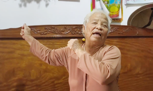 Tổ nữ quân báo đánh chìm tàu chiến địch- Ảnh 3. Tổ nữ quân báo đánh chìm tàu chiến địch- Ảnh 3.