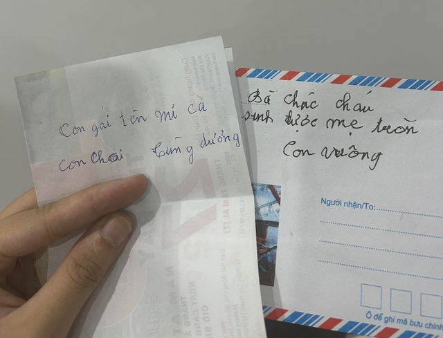 Phía sau phong bì đặc biệt mừng cháu gái sinh chắt của cụ bà U.100 - Ảnh 2.