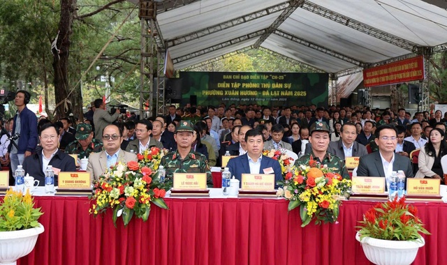 Lâm Đồng: 500 người tham gia diễn tập phòng thủ dân sự tại hồ Tuyền Lâm - Ảnh 2.