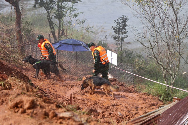 Lâm Đồng: 500 người tham gia diễn tập phòng thủ dân sự tại hồ Tuyền Lâm - Ảnh 5.