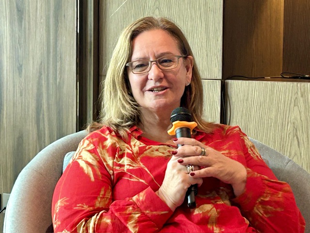 TP.HCM hướng đến cảng xanh, sân bay thông minh, trung tâm logistics số hóa - Ảnh 4.