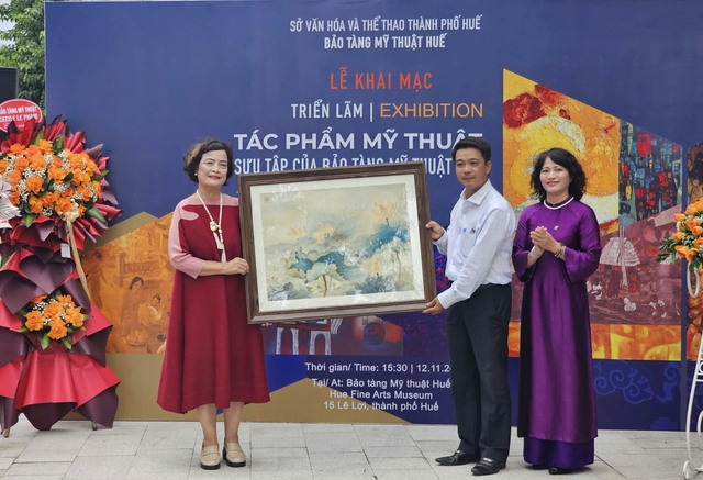 Huế tiếp nhận nhiều t&aacute;c phẩm mỹ thuật qu&yacute; - Ảnh 1.