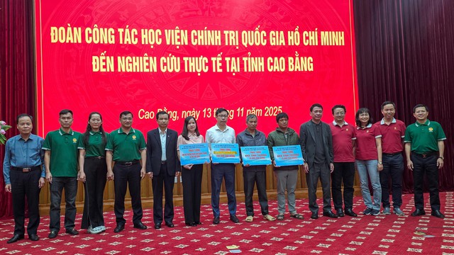 Chung tay hỗ trợ nhân dân Cao Bằng - Ảnh 1.