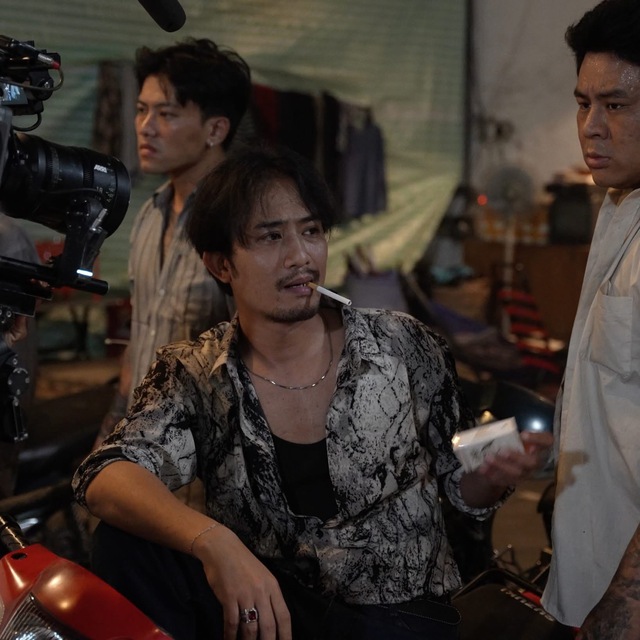 Doãn Quốc Đam Nam tiến đóng phim hành động, không thấy thiệt thòi vì đóng vai phụ - Ảnh 1. Doãn Quốc Đam Nam tiến đóng phim hành động, không thấy thiệt thòi vì đóng vai phụ - Ảnh 1.