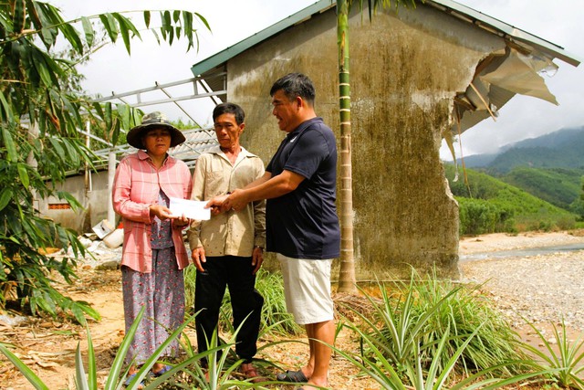 Nghĩa t&igrave;nh miền Nam đến với xứ Huế - Ảnh 2.