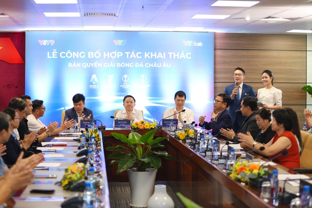 Người h&acirc;m mộ đ&oacute;n tin vui xem miễn ph&iacute; c&aacute;c giải b&oacute;ng đ&aacute; ch&acirc;u &Acirc;u tr&ecirc;n VTV9- Ảnh 1.