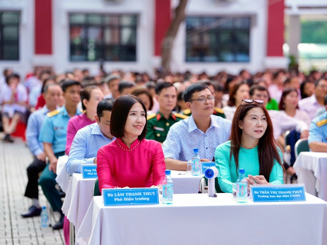 Lương nhà giáo hiện nay ra sao, có phải cao nhất trong các ngành sự nghiệp? - Ảnh 6.