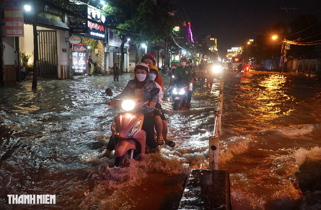 Bất ngờ triều cường lên lại, nguy cơ kết hợp mưa lớn gây ngập nặng
- Ảnh 1.