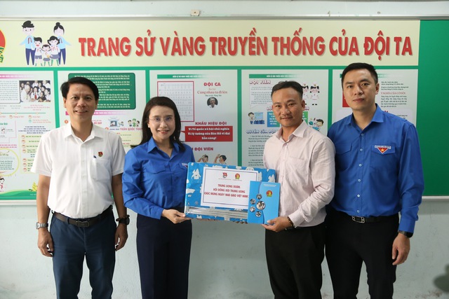 Chị Nguyễn Phạm Duy Trang gửi thư tri &acirc;n thầy phụ tr&aacute;ch Đội- Ảnh 3.