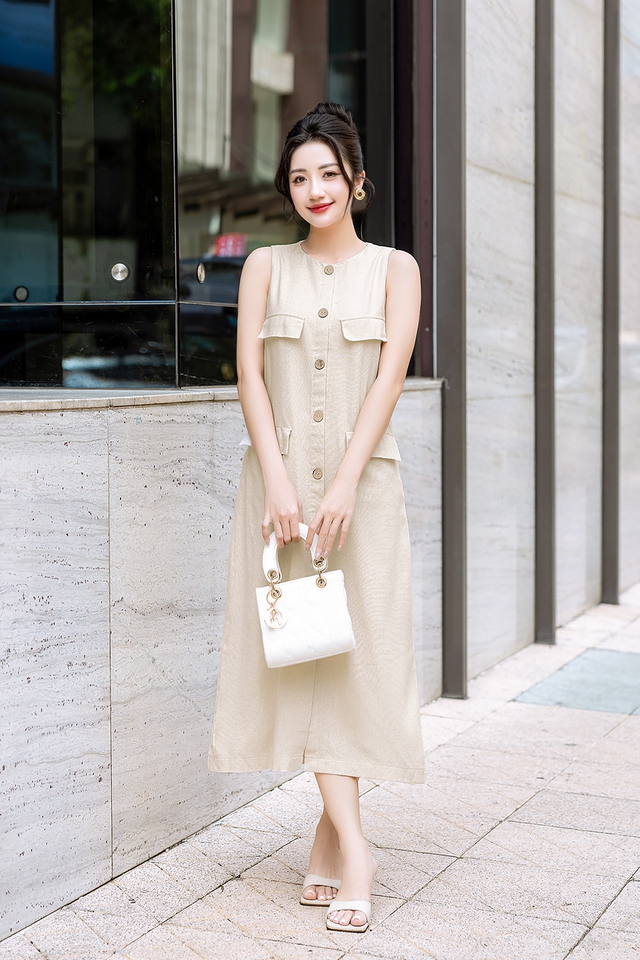 Nhẹ như mây trong từng bước đi với đầm linen Nhẹ như mây trong từng bước đi với đầm linen- Ảnh 1.