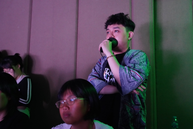 Người khiếm thị rủ nhau đi xem kịch - Ảnh 10.