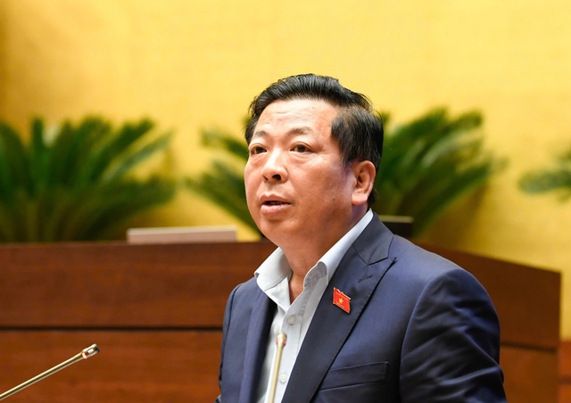 Đề xuất bỏ giấy phép xây dựng nhà dưới 7 tầng, Bộ trưởng Xây dựng nói gì?- Ảnh 2.