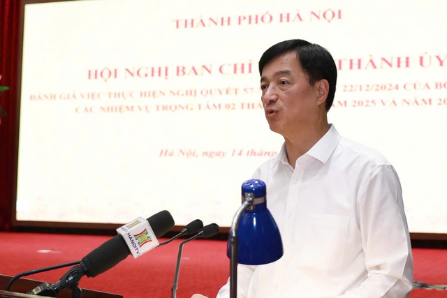 Hà Nội đang dùng 145 phần mềm, nhiều phần mềm 'chưa nói chuyện được với nhau - Ảnh 1.