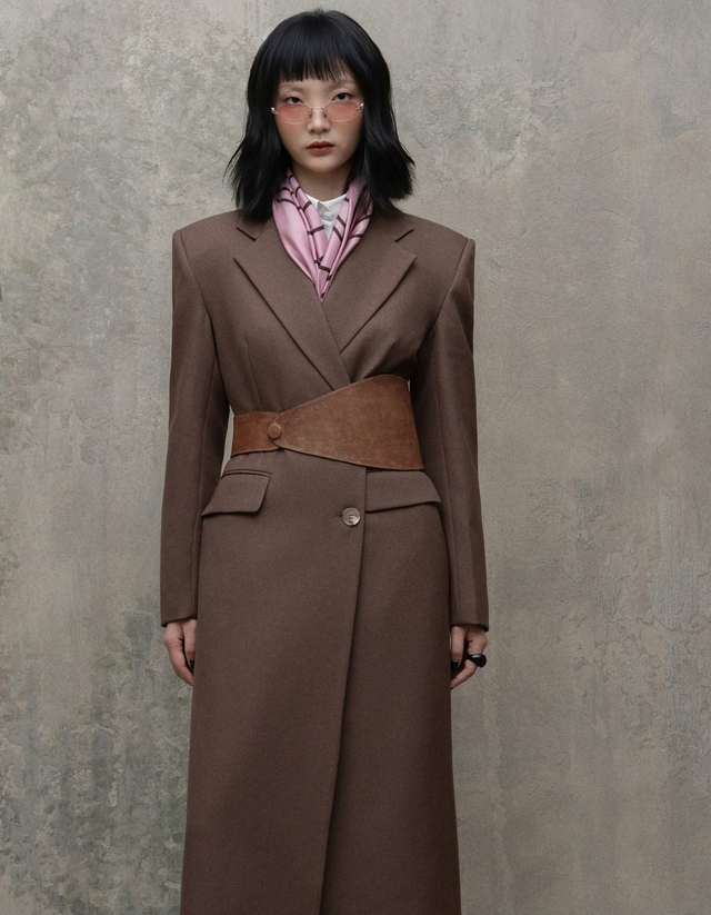 Đón không khí lạnh cùng sự sành điệu của những chiếc áo ấm- Ảnh 8. Đón không khí lạnh cùng sự sành điệu của những chiếc áo ấm- Ảnh 8.