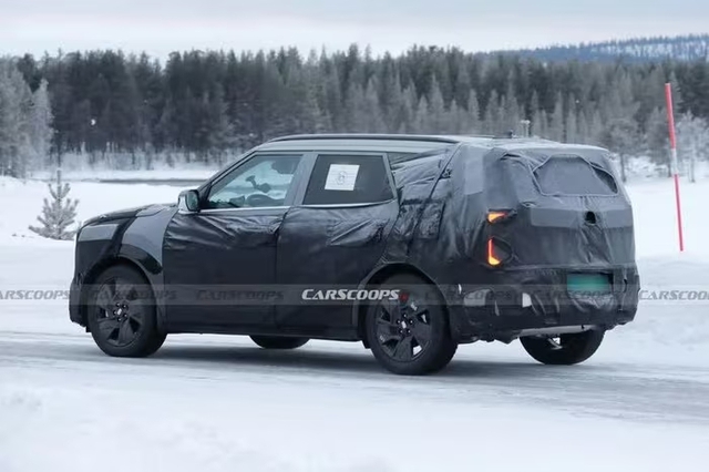 KIA Seltos thế hệ mới có bản hybrid 'rục rịch' ra mắt, khi nào về Việt Nam? - Ảnh 4.