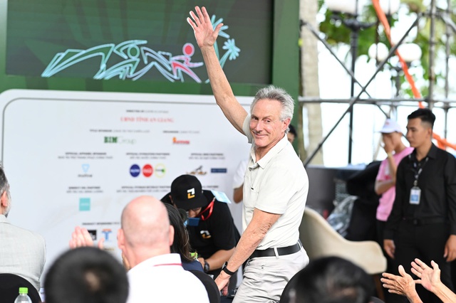 Huyền thoại 3 m&ocirc;n phối hợp trở lại, 'thắp lửa' cho IRONMAN Ph&uacute; Quốc 2025- Ảnh 1.