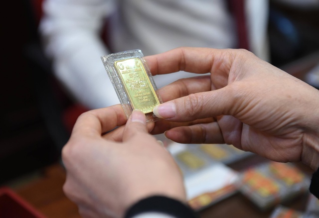 Giá vàng hôm nay 14.11.2025: Quay đầu giảm 1,5 triệu đồng mỗi lượng- Ảnh 1.