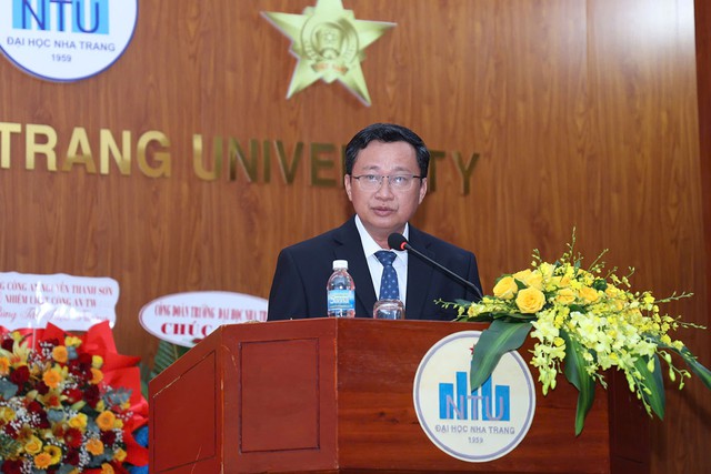 Đại học Nha Trang - Bước chuyển mình hướng tới đại học vùng - Ảnh 1.