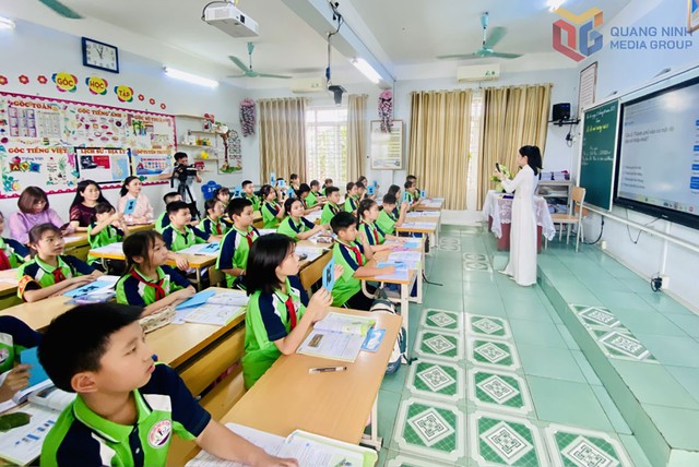 Quảng Ninh giải bài toán thiếu cán bộ quản lý giáo dục cấp xã, phường - Ảnh 2.