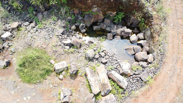 Vụ khai th&aacute;c kho&aacute;ng sản tr&aacute;i ph&eacute;p ở x&atilde; Bom Bo: 'Mỏ đ&aacute;'  nằm trong l&acirc;m phần- Ảnh 7.