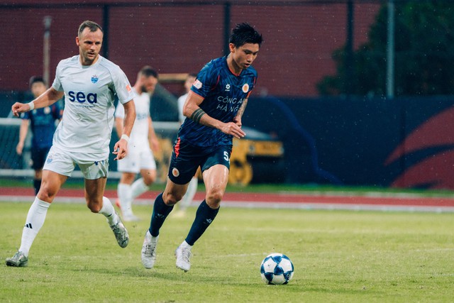 Đo&agrave;n Văn Hậu l&agrave;m thủ qu&acirc;n đội CAHN, b&aacute;o tin vui cho HLV Kim Sang-sik- Ảnh 2.