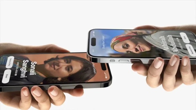 Google bị bắt quả tang đang 'sao ch&eacute;p' t&iacute;nh năng h&agrave;o nho&aacute;ng nhất của iOS - Ảnh 1.