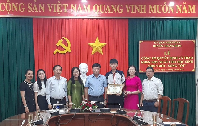 Nh&acirc;n c&aacute;ch lớn từ những nghĩa cử nhỏ - Ảnh 3.